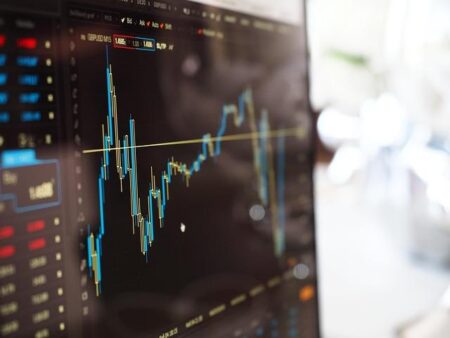 US Stock Futures Steady After Tech Slump Amid Middle East Tensions – newyork365.info