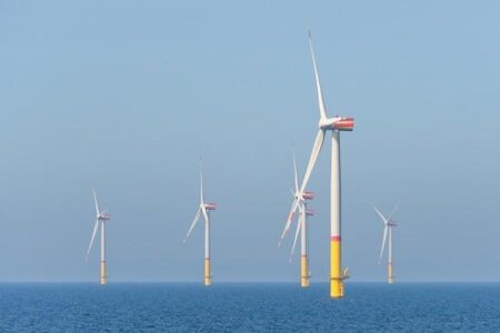 California and New York Challenge Trump’s Wind Energy Project Freeze: Legal Battle Update – newyork365.info